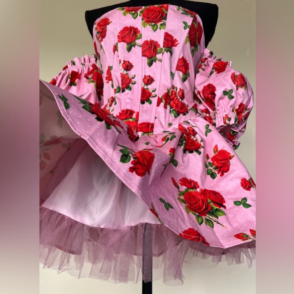 Sugar Thrillz Dolls Kill Holding Court Pink Rose Dress NWT XS - Picture 3 of 12